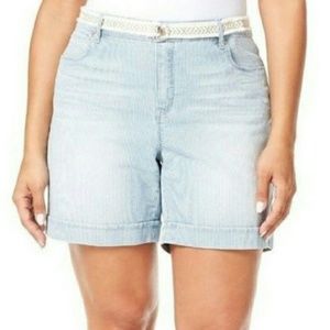 Gloria Vanderbilt Pinstripe Denim Shorts Size 20W